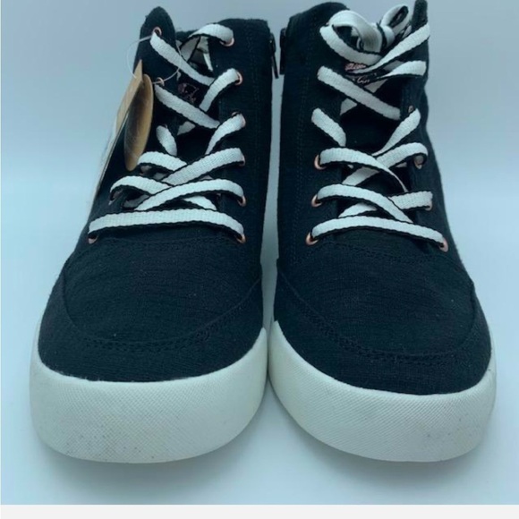 Roxy Black Camy U Hidden Wedge High Top Sneakers Size 10 New in Box* - Picture 8 of 12